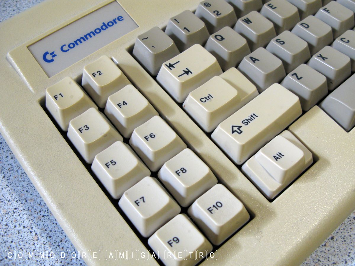 Scuzzblogdmarch20 2901 Commodore 386sx 20 Or Should I Say The Keyboard